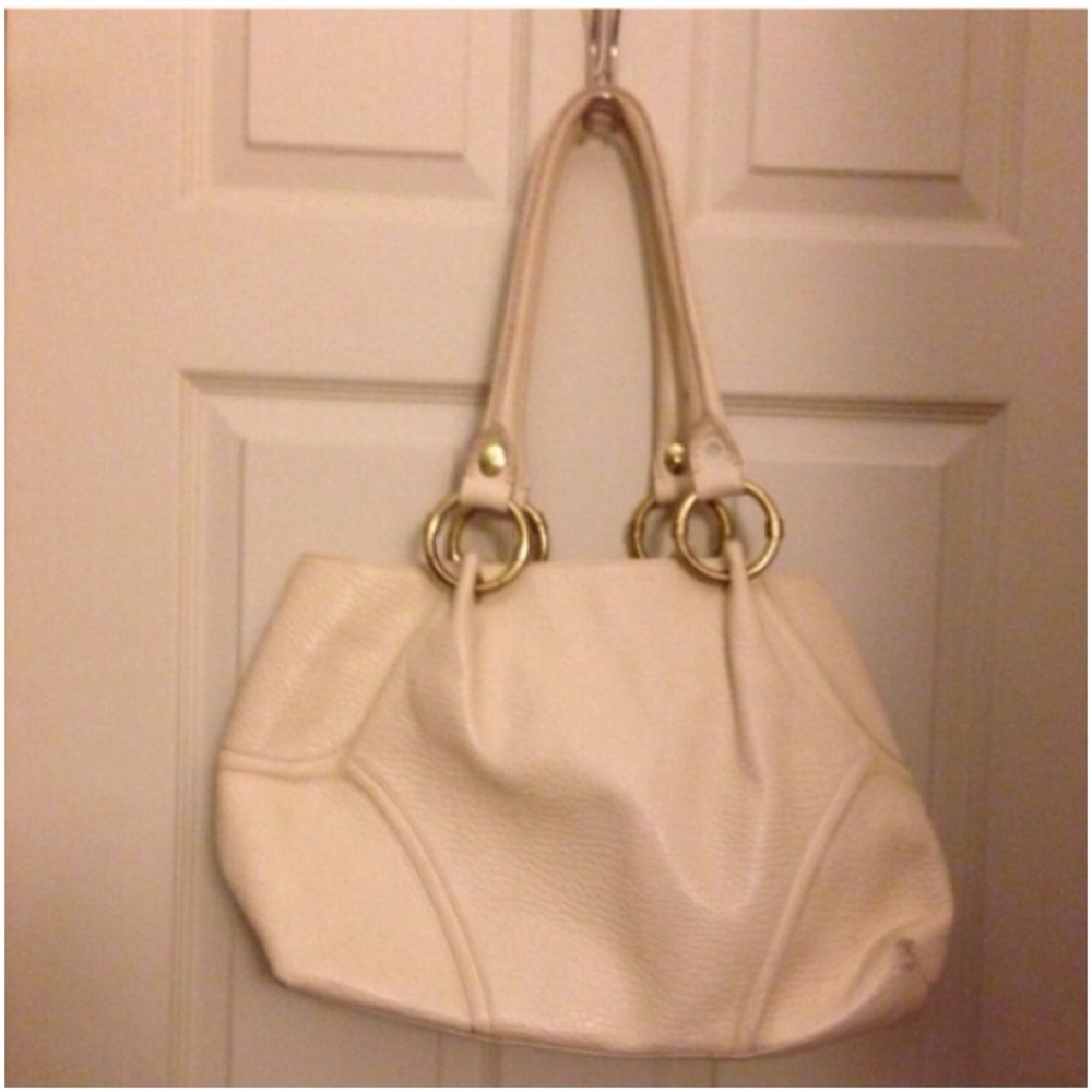⛔️REDUCED ⛔️ [KENNETH COLE] Genuine Leather Bag